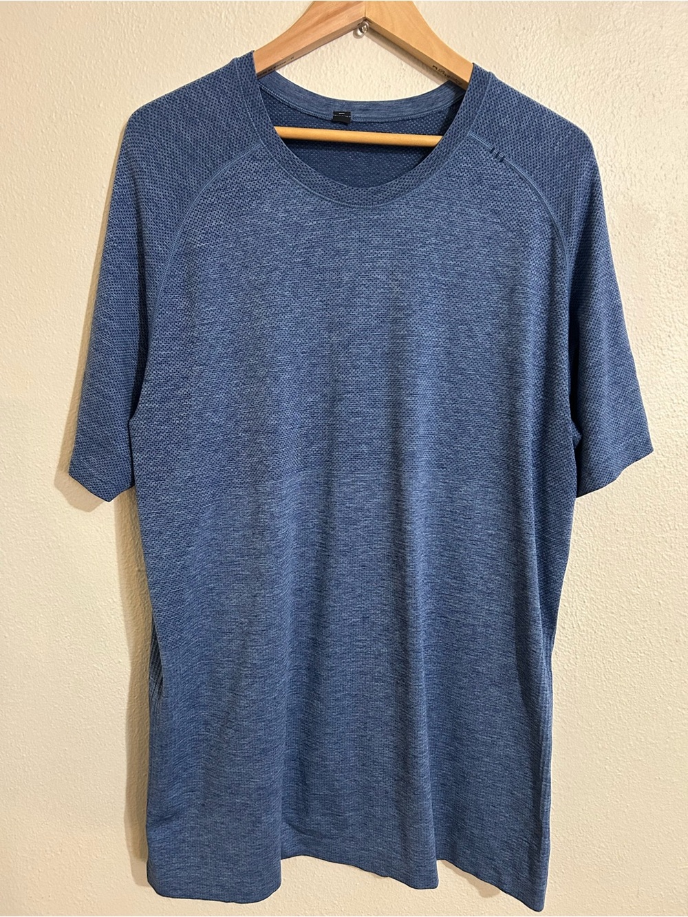 Lululemon Metal Vent Tech Short Sleeve 2.0 Men’s XL Midnight Tempest Blue